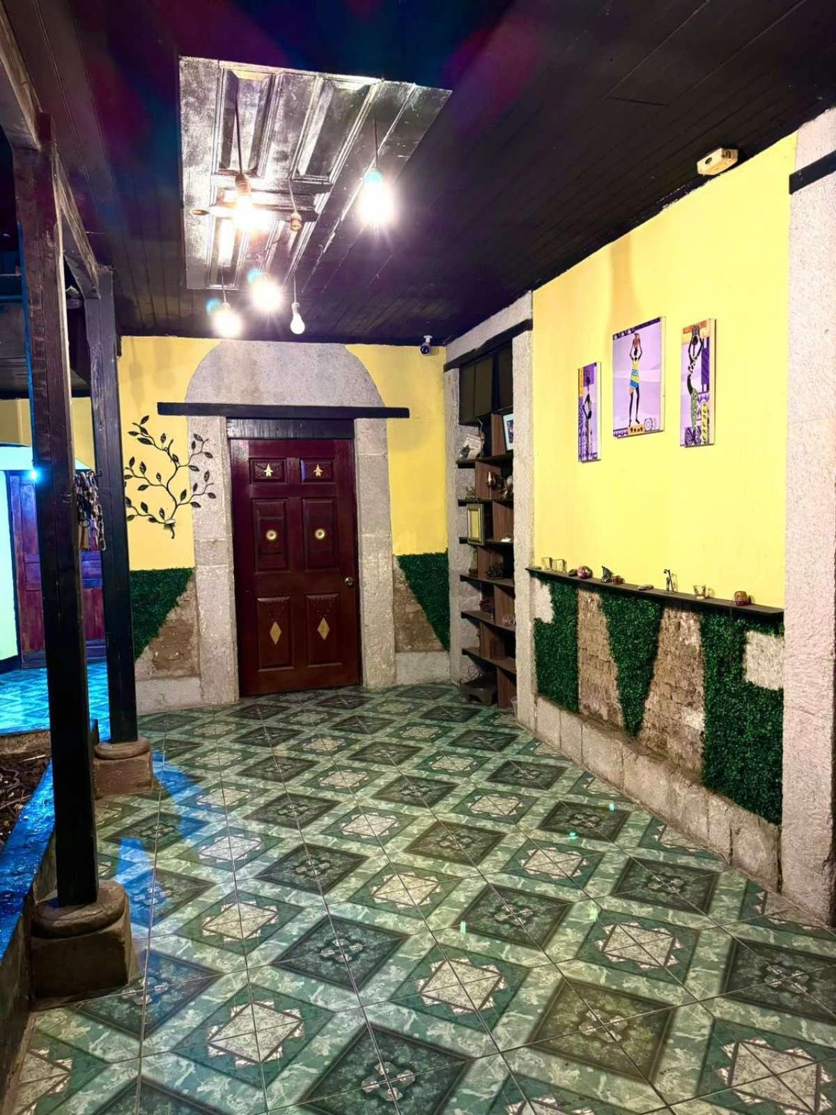 كويتزالتنانغو C&M Exclusive Private Rooms المظهر الخارجي الصورة